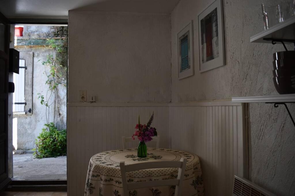 La Petite Maison Olonzac Luaran gambar